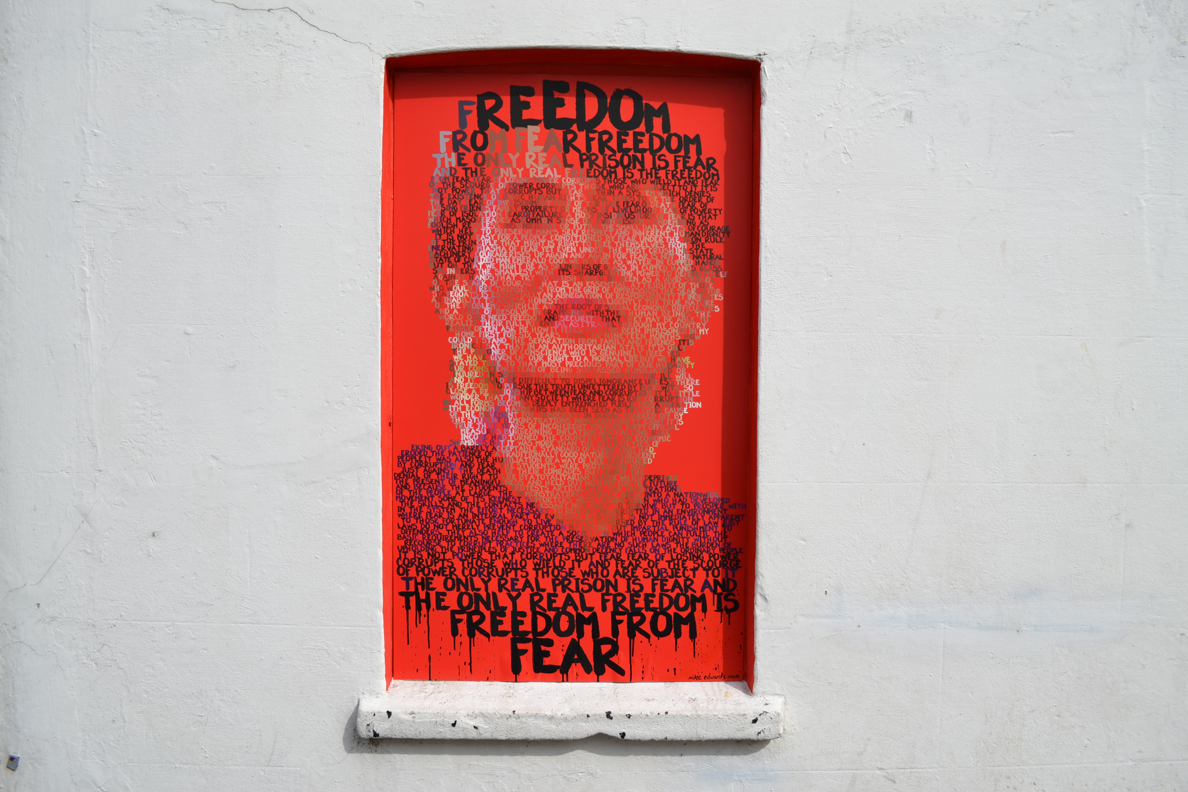 5843869666_58c08885df_o